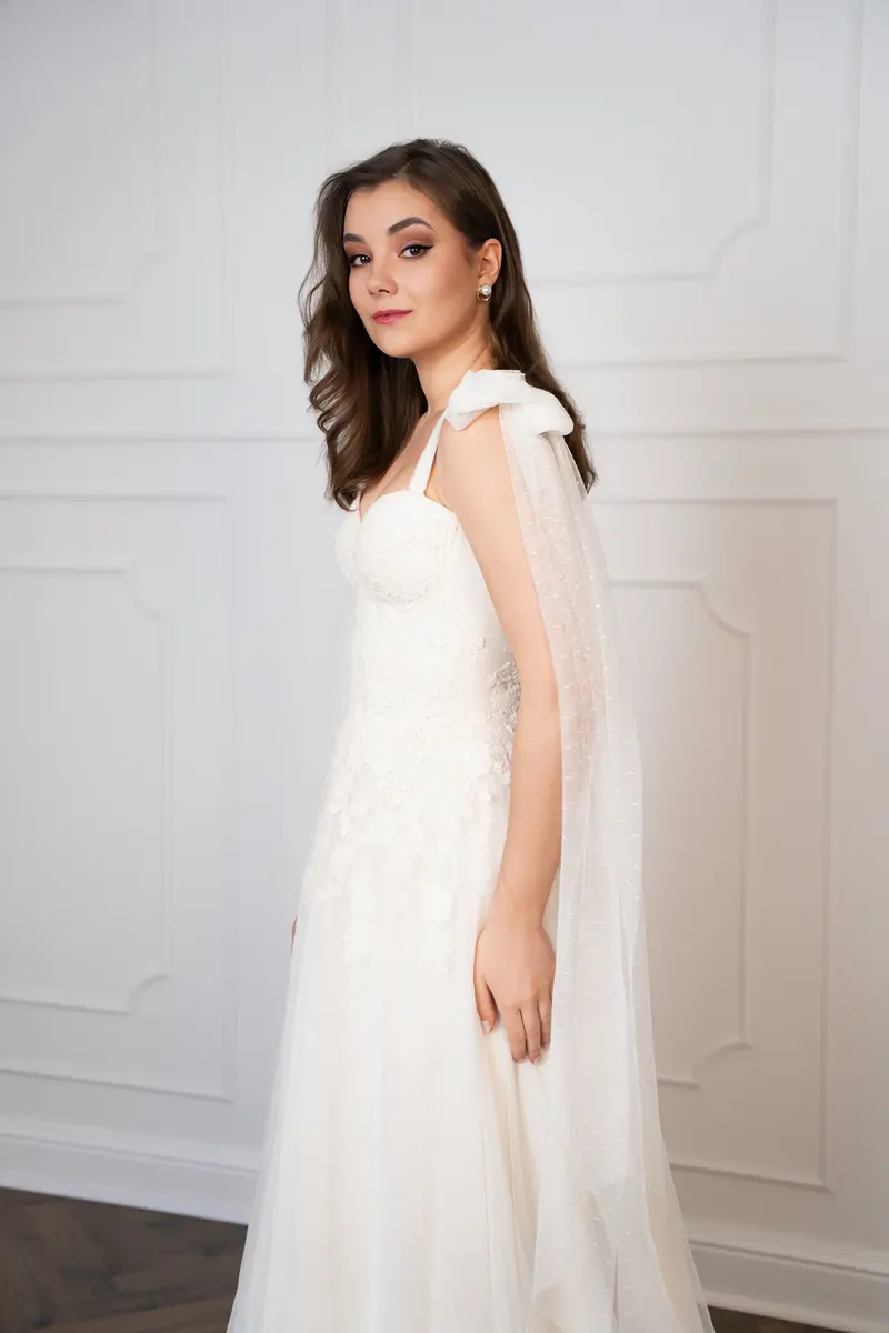 Photo 4 of 5 – Wedding dress “creamy Flower”
