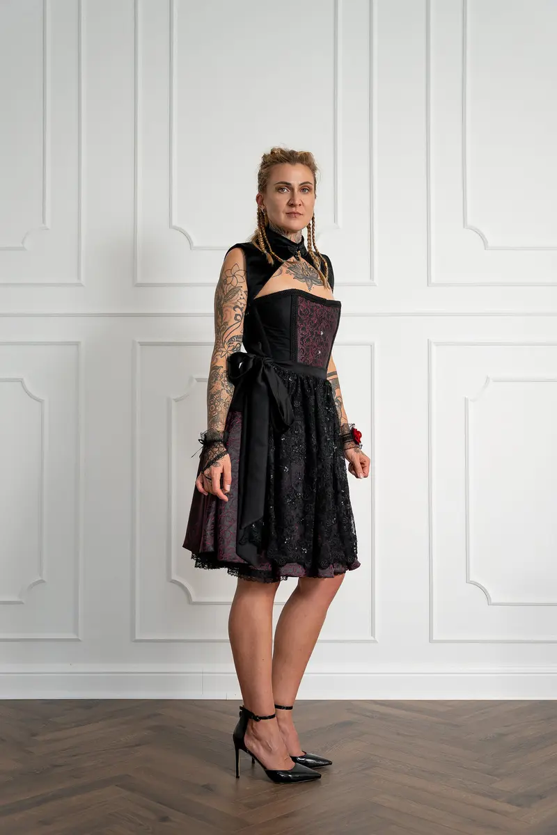 Foto 4 von 4 – Mini Bolero „Gothic de luxe“