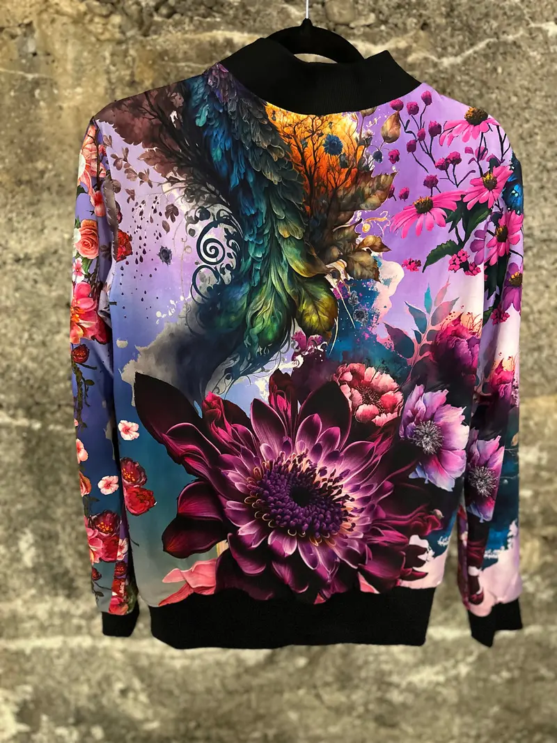 Foto 4 von 6 – Blouson „Peacock Luxury“ pink wendbar