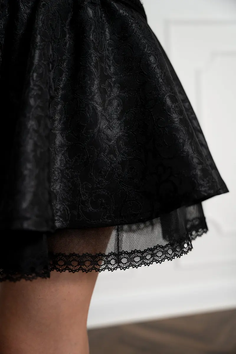 Foto 6 von 6 – Rock kurz black „Jacquard de luxe“